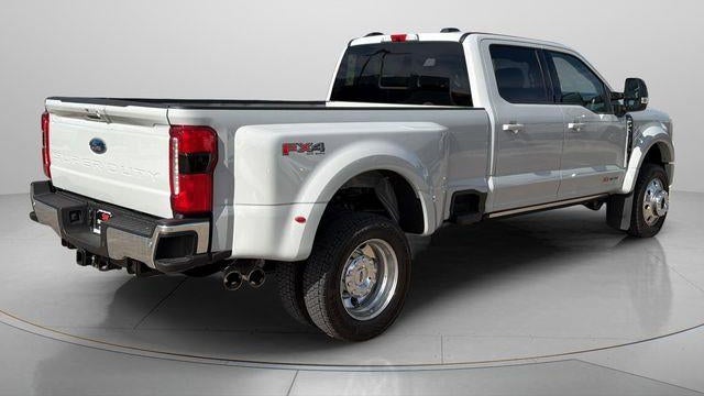 2026 Ford F-450 Super Duty Lariat