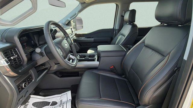 2026 Ford F-450 Super Duty Lariat