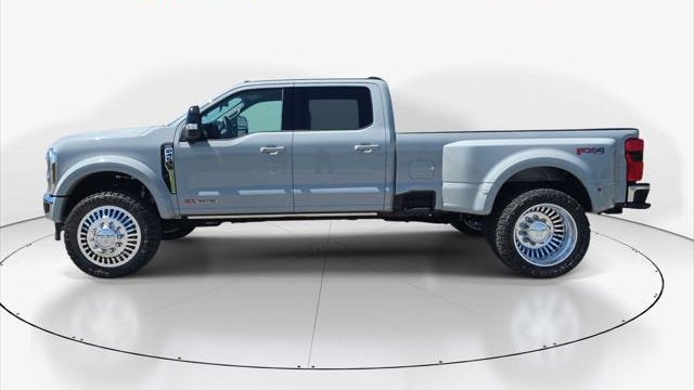 2026 Ford F-450 Super Duty Lariat