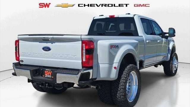 2026 Ford F-450 Super Duty Lariat