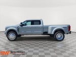 2026 F-450 Super Duty Thumbnail 4