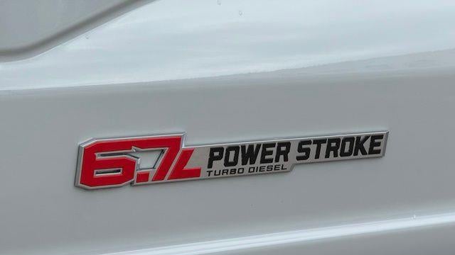 2026 Ford F-450 Super Duty Platinum