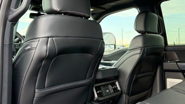 2026 Ford F-450 Super Duty Platinum