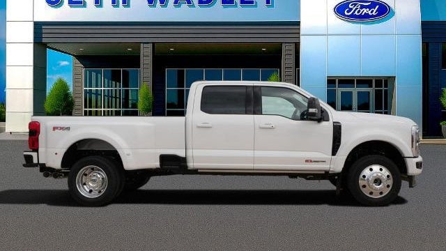 2026 Ford F-450 Super Duty XLT