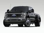 2023 F-450 Super Duty Thumbnail 3