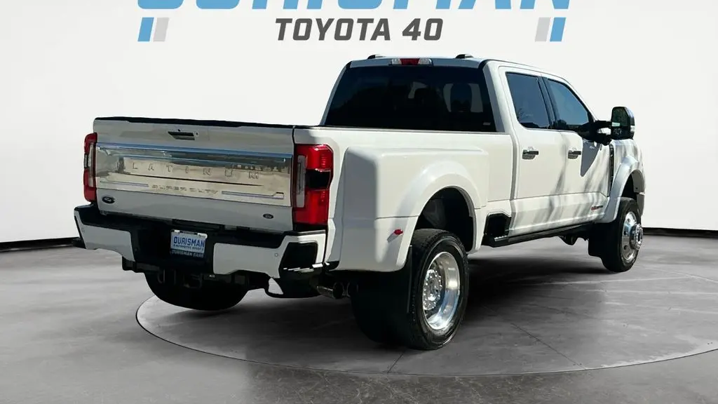 2023 Ford F-450 Super Duty Limited