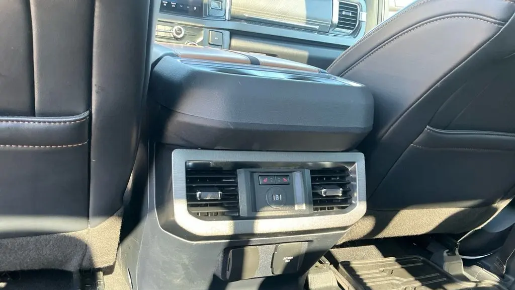 2023 Ford F-450 Super Duty Limited