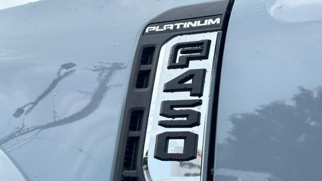 2024 Ford F-450 Super Duty Limited
