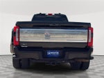 2024 F-450 Super Duty Thumbnail 4