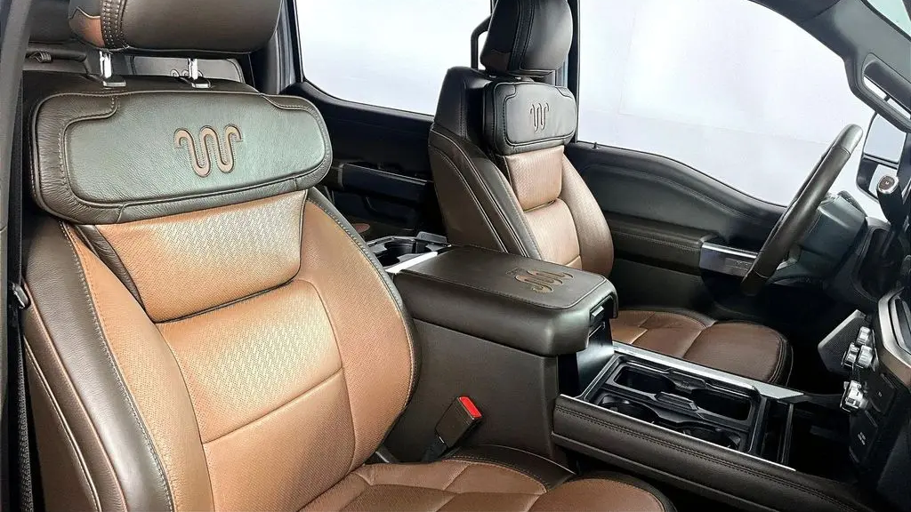 2025 Ford F-450 Super Duty King Ranch