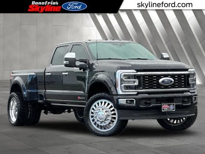 2025 Ford F-450 Super Duty 4X4 Platinum 4DR Crew Cab 8 FT. LB DRW Pickup