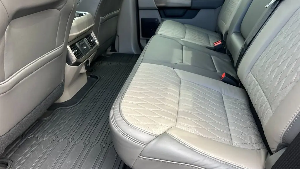 2025 Ford F-450 Super Duty XLT