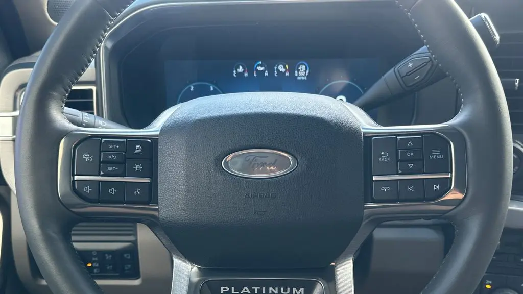 2025 Ford F-450 Super Duty XLT