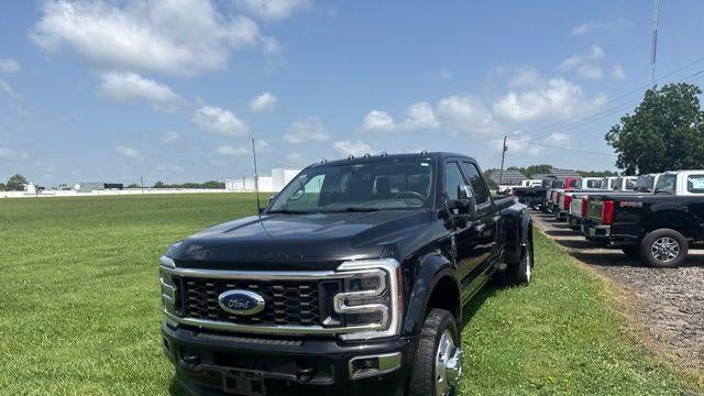 2025 Ford F-450 Super Duty King Ranch