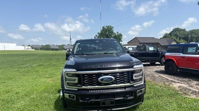 2025 Ford F-450 Super Duty King Ranch