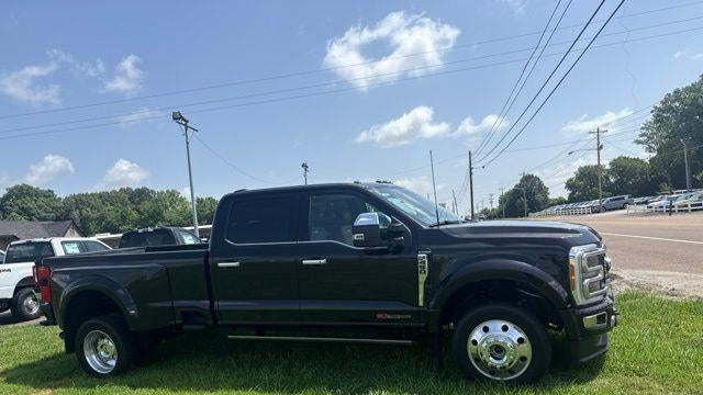 2025 Ford F-450 Super Duty King Ranch