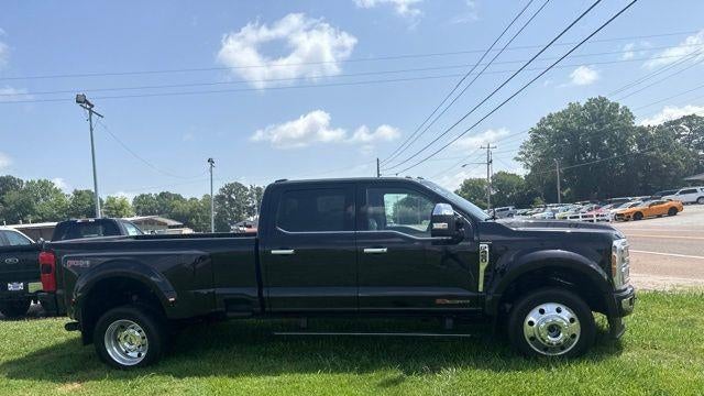 2025 Ford F-450 Super Duty King Ranch