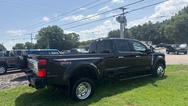 2025 Ford F-450 Super Duty King Ranch