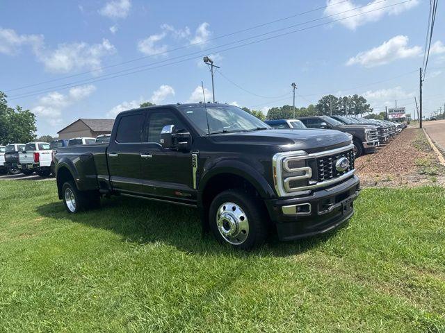 2025 Ford F-450 - $98,820