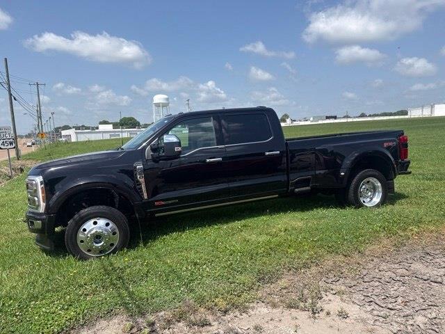 2025 Ford F-450 - $98,820