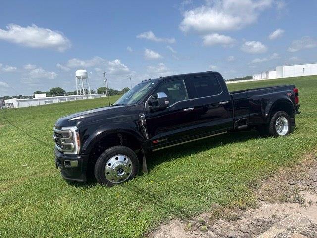 2025 Ford F-450 - $98,820