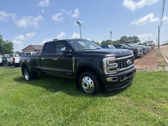 2025 Ford F-450 - $98,820
