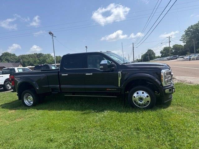 2025 Ford F-450 - $98,820