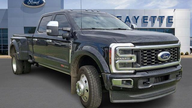 Preowned 2025 Ford F-450 Super Duty King Ranch for Sale
