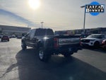 2025 F-450 Super Duty Thumbnail 4