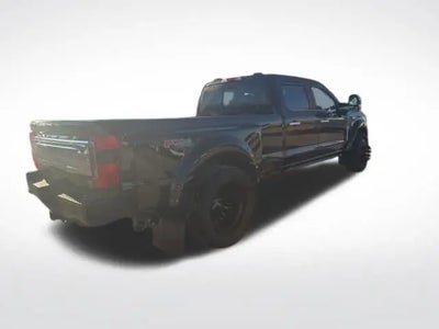 Photo of a 2025 Ford F-450 Super Duty 4X4 King Ranch 4DR Crew Cab 8 FT. LB DRW Pickup for sale
