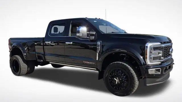 Preowned 2025 Ford F-450 Super Duty King Ranch for Sale