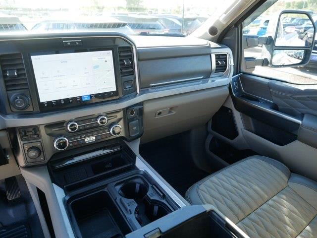 2025 Ford F-450 - $74,305