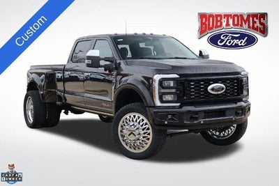 2026 Ford F-450 Super Duty 4X4 Platinum 4DR Crew Cab 8 FT. LB DRW Pickup