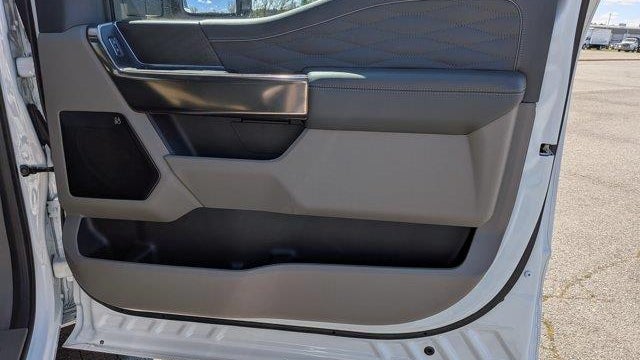 2026 Ford F-450 Super Duty Platinum