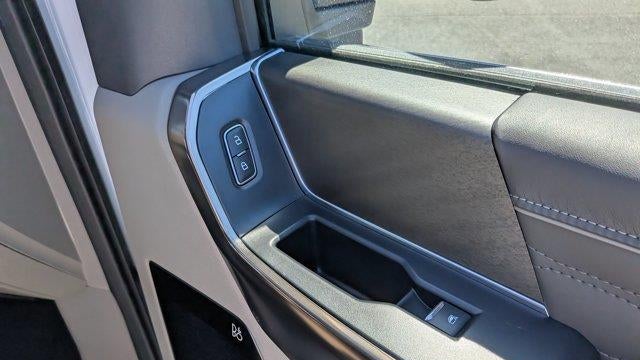 2026 Ford F-450 Super Duty Platinum
