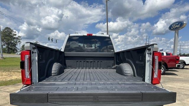 2026 Ford F-450 Super Duty XLT