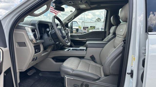 2026 Ford F-450 Super Duty XLT