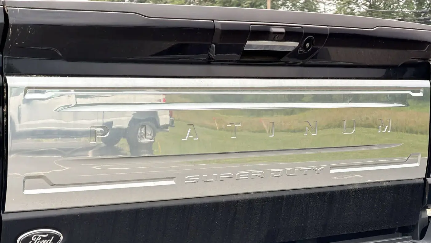 2023 Ford F-450 Super Duty King Ranch