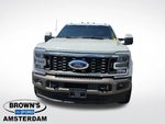 2023 F-450 Super Duty Thumbnail 3