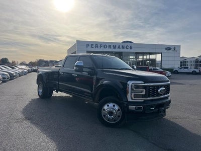 Photo of a 2024 Ford F-450 Super Duty 4X4 Limited 4DR Crew Cab 8 FT. LB DRW Pickup for sale