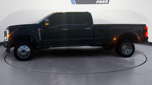 2025 Ford F-450 Super Duty XLT