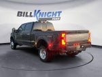 2025 F-450 Super Duty Thumbnail 3