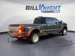 2025 F-450 Super Duty Thumbnail 5