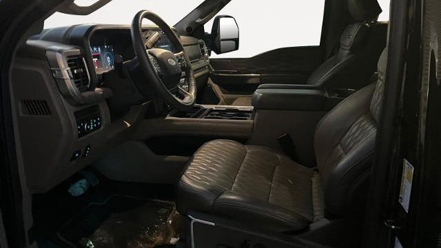 2025 Ford F-450 Super Duty XLT