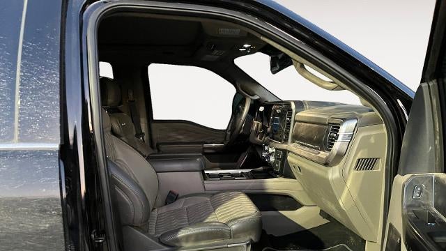 2025 Ford F-450 Super Duty XLT