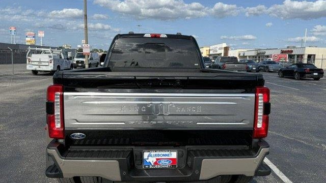 2026 Ford F-450 Super Duty Platinum