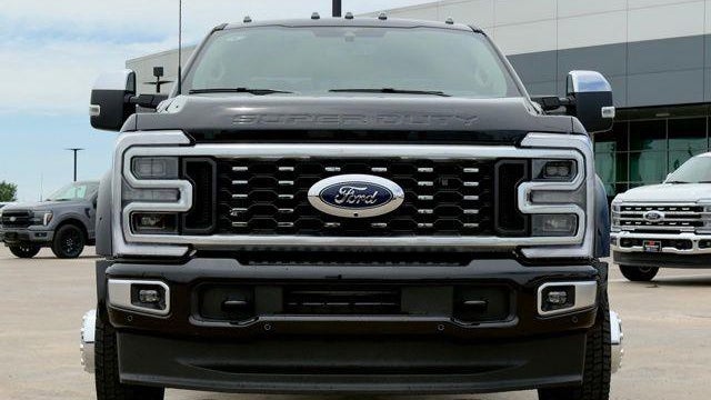 2026 Ford F-450 Super Duty Lariat