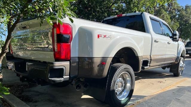 2023 Ford F-450 Super Duty King Ranch