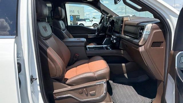 2023 Ford F-450 Super Duty King Ranch