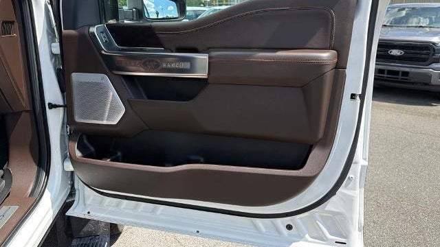 2023 Ford F-450 Super Duty King Ranch